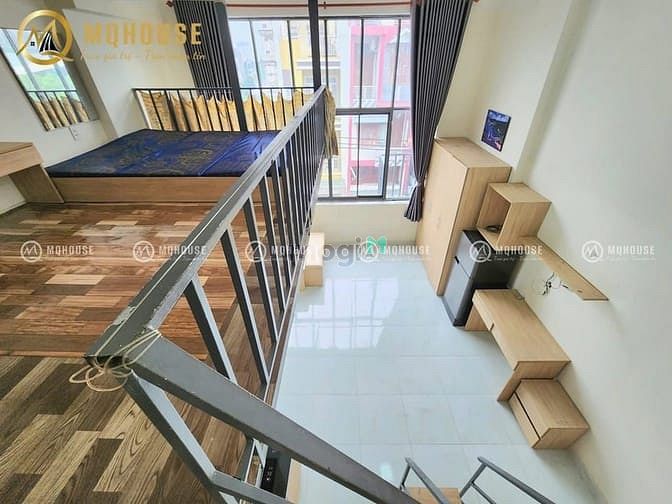Hình ảnh Duplex cửa sổ lớn siêu rộng thoáng mát