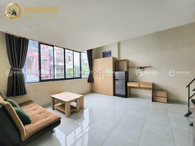 Hình ảnh Duplex cửa sổ lớn siêu rộng thoáng mát