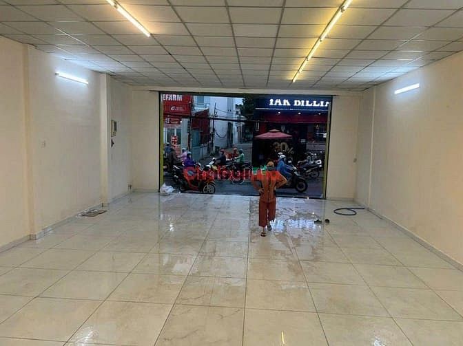 Hình ảnh Cho thuê nhà 7X30 2mt 2 lầu đường An Dương Vương, Phường 11, Quận 6.