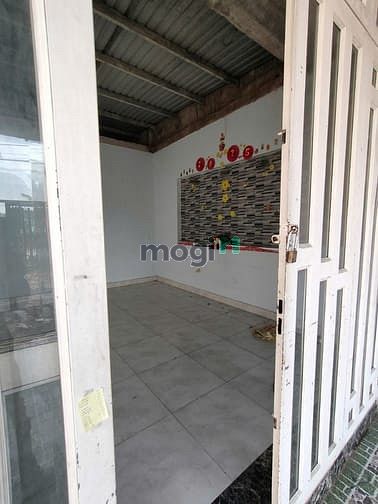 Hình ảnh Bình Chánh, Đất thổ cư 283m2 Mặt tiền đường Vườn Thơm, chỉ 6.7 tỷ