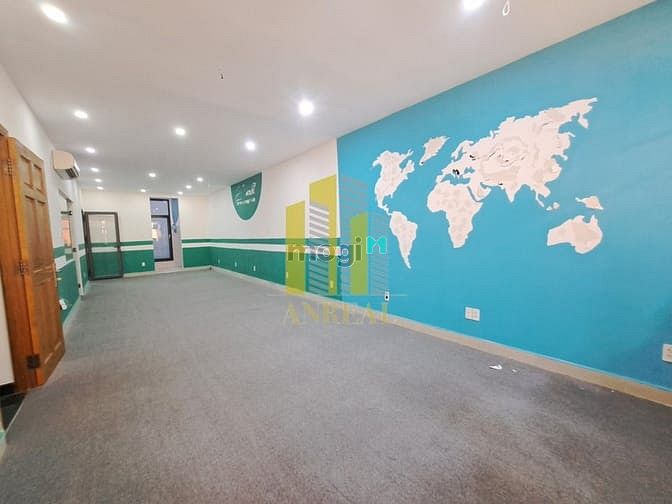Hình ảnh Toà Văn Phòng Hầm 4 Lầu Sàn Trống Giá 85 Triệu