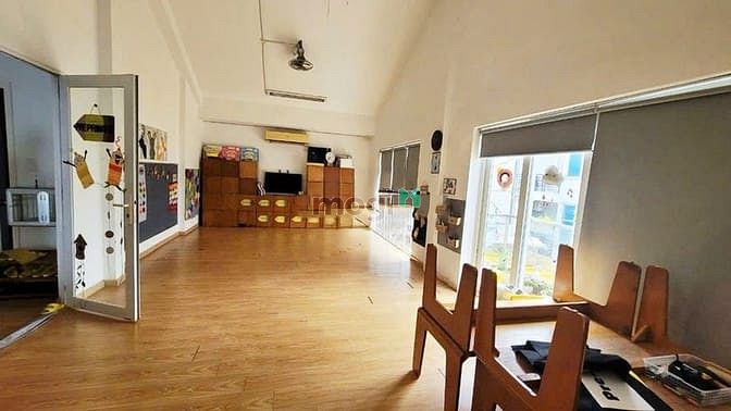 Hình ảnh Cho thuê Nhà ngang 20m dài 20m