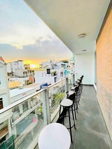 Hình ảnh Cho thuê biệt thự Sân vườn, đường C18- TB