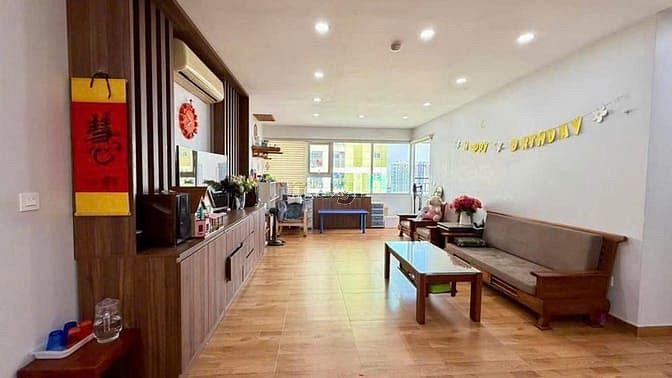 Hình ảnh Satra Eximland- Phan Đăng Lưu-P1- PN 3PN, 145m2, NTCB, 21tr/th