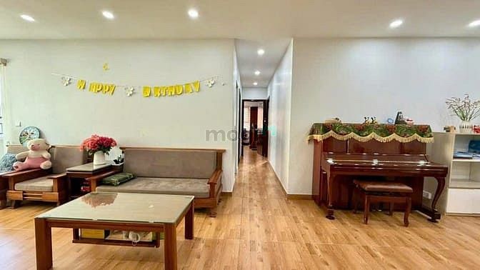 Hình ảnh Satra Eximland- Phan Đăng Lưu-P1- PN 3PN, 145m2, NTCB, 21tr/th