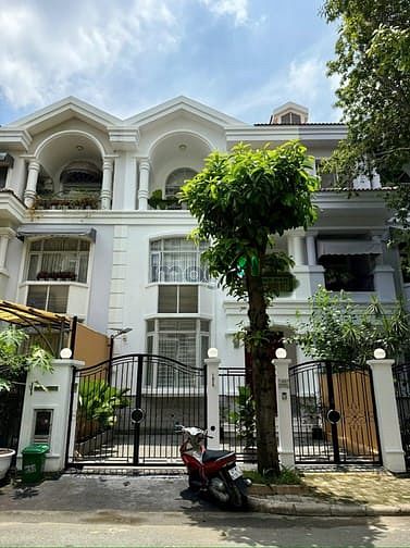 Hình ảnh Cho Thuê  Biệt Thự Phố  Vườn  – NAM VIÊN, PHÚ MỸ HƯNG Q7