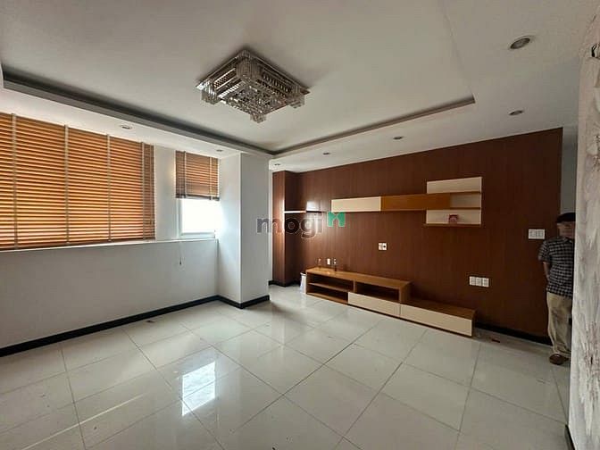 Hình ảnh Bán Trang Chủ MB66.COM / Đăng Ký Tặng 66K Duplex chung cư Cộng Hoà Plaza, có Sổ,155m2 3PN-3WC, gần SB