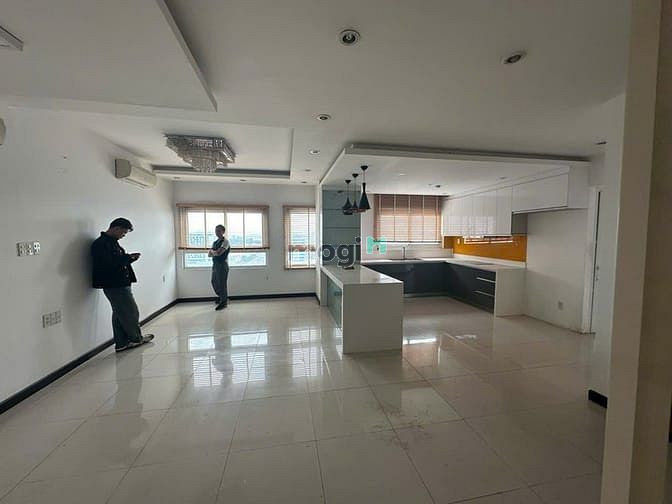 Hình ảnh Bán Trang Chủ MB66.COM / Đăng Ký Tặng 66K Duplex chung cư Cộng Hoà Plaza, có Sổ,155m2 3PN-3WC, gần SB