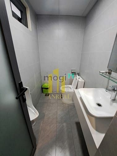 Hình ảnh Cho Thuê Mặt Bằng Văn Phòng 340m2 - Sẵn Nội Thất Giá 100 Triệu