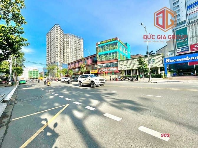 Hình ảnh Nhà mặt tiền đường Võ Thị Sáu dòng tiền 3.3 tỷ/năm; 450m2 giá 140 tỷ