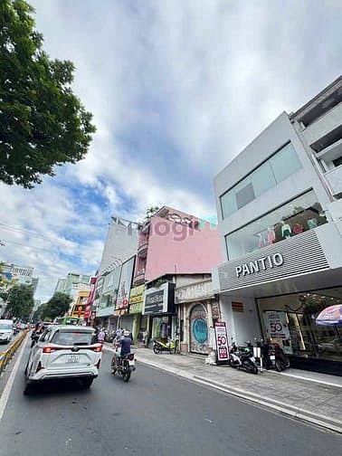 Hình ảnh KHAN HIẾM! Bán MT Hai Bà trưng, Q.3 – 7.3x24m – 4 tầng chỉ 192 tỷ