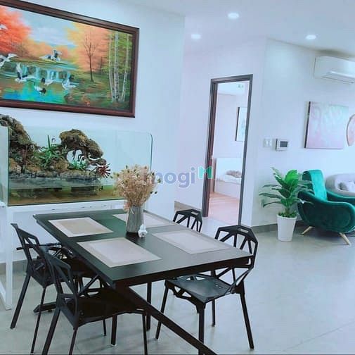 Hình ảnh Satra, Phan Đăng Lưu, P1, Phú Nhuận, 145m2, 3PN, 2WC, 22tr/th, Nhà mới