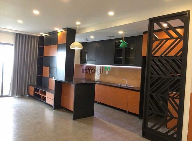 Hình ảnh Satra, Phan Đăng Lưu, P1, Phú Nhuận, 145m2, 3PN, 2WC, 22tr/th, Nhà mới