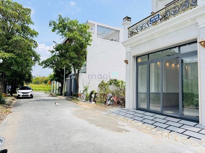 Hình ảnh Nhà Phố KDC Anh Tuấn Green Riverside -Có Thang máy -Bảo vệ - Công viên