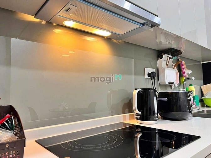 Hình ảnh Satra, Phan Đăng Lưu, P7, PN: 145m2, 3PN, 2WC, Nội thất, 22tr/th, Mới