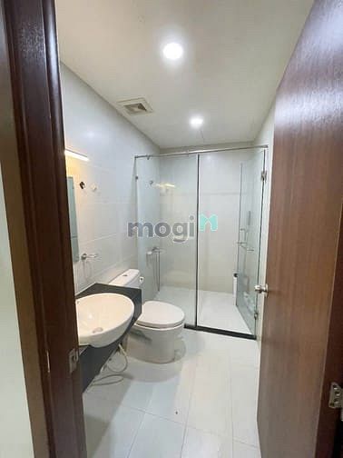 Hình ảnh Cho thuê Trang Chủ MB66.COM / Đăng Ký Tặng 66K Grand Riverside Bến Vân Đồn Quận 4, 1PN, giá: 14tr/th
