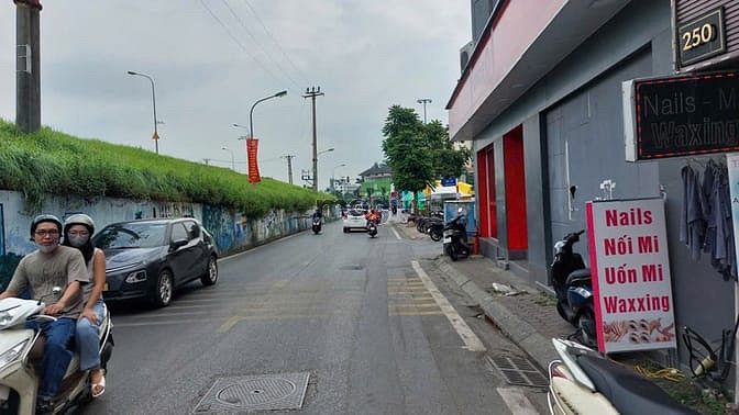 Hình ảnh Lô đất đẹp như tờ A4 phố Ngọc Thụy 68m2, mặt tiền siêu đẹp, ô tô