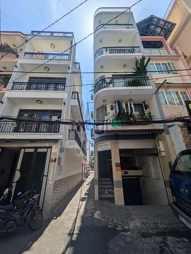 Hình ảnh Bán nhà góc 2 mặt HXH Trường Sa Quận 3, 80m2, Hầm+4 lầu chỉ 25 tỷ