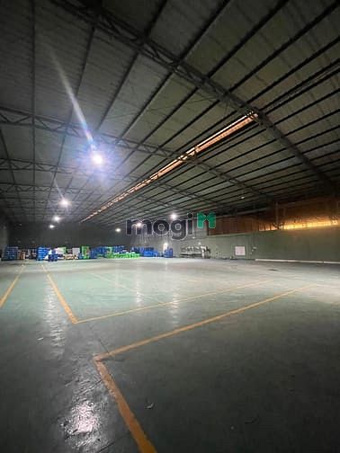 Hình ảnh Cho thuê kho xưởng 1800m2; Linh Trung, Thủ Đức đường xe container vào