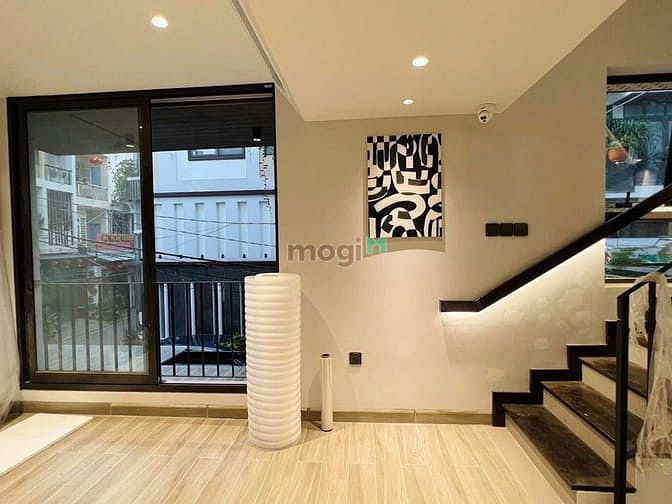Hình ảnh 💥Chỉ 4 TỶ 190💥Nhà 2 mặt hẻm Q1 - HXH ĐẤT DÂN CƯ MỚI ĐẸP 📍Nguyễn Cản