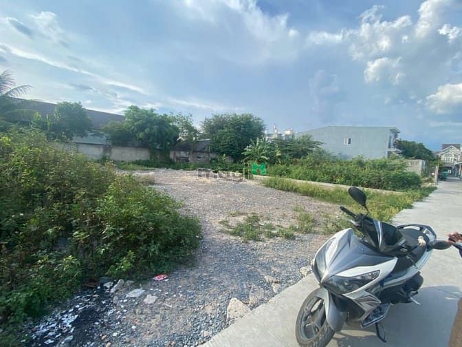 Hình ảnh Bán đất nguyễn thị tú bình tân 175m2 giá 6 tỷ 3 sổ hồng riêng