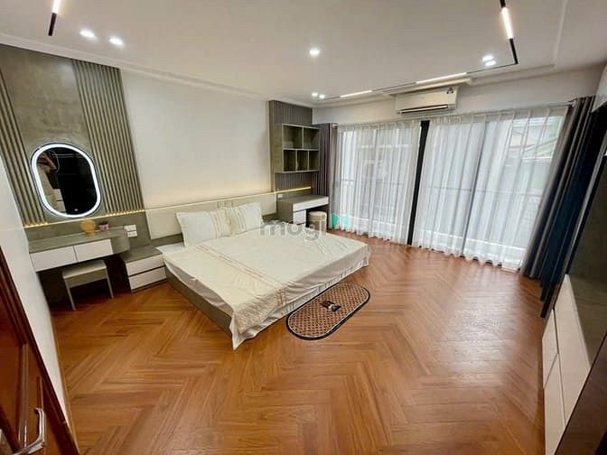 Hình ảnh Nhà phố Ngọc Lâm 35m2- 6T, thang máy, nội thất, gần cầu Chương Dương