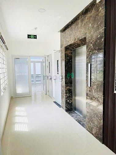 Hình ảnh Siêu phẩm mặt tiền Võ Văn Tần, ngang 15m, thang máy