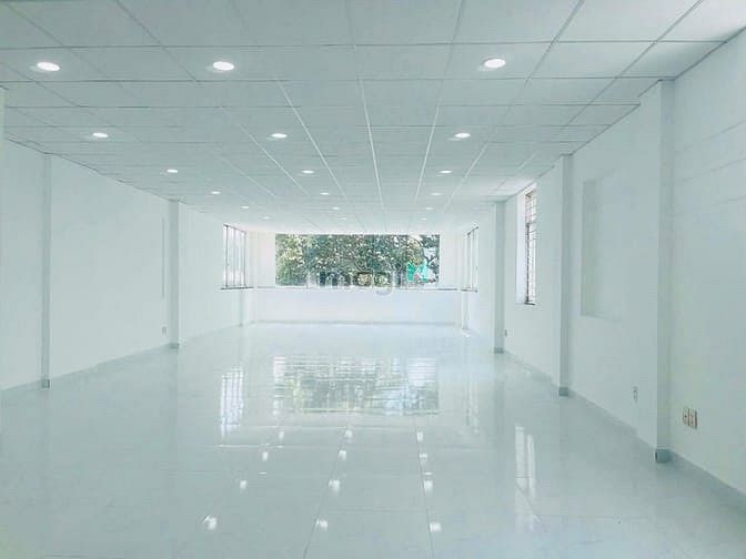 Hình ảnh Siêu phẩm mặt tiền Võ Văn Tần, ngang 15m, thang máy