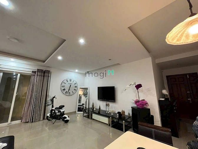 Hình ảnh 22tr/th. NTCC, Cao ốc Satra, Phan Đăng Lưu, PN, 145m2, 3PN, 2WC.