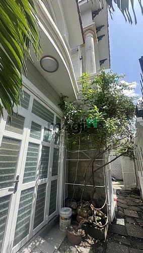 Hình ảnh Biệt Thự Siêu Khủng HXH Cách MT 1 Căn - Cực Rộng Thoáng - 11PN 8WC