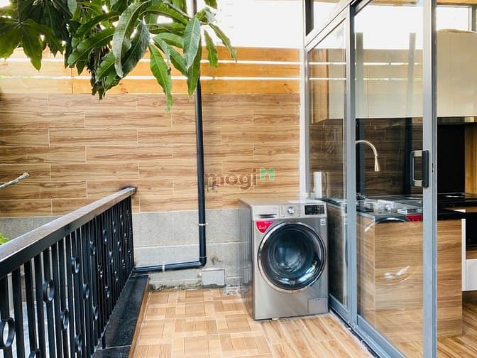 Hình ảnh Siêu Phẩm Căn Hộ Cao Cấp Ban Công Rộng Tách Bếp Thảo điền, Quận 2