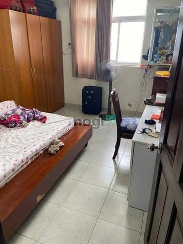 Hình ảnh Chung cư Lê Hồng Phong, Q5: 3p ngủ, máy lạnh, 85m2, 12tr/tháng