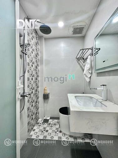 Hình ảnh Căn Hộ Bancony Thang Máy Gần Bến Thành_Trường ĐH Mở_ Văn Lang Q1