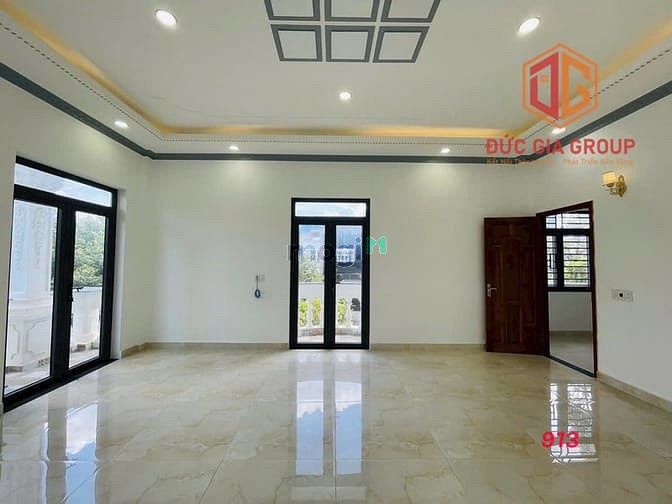 Hình ảnh Cho thuê biệt thự mới đẹp góc 2 mặt tiền khu dân cư Bửu Long
