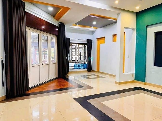 Hình ảnh Cho THUÊ biệt thự Ngang 8m trung tâm Biên Hoà