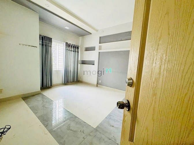 Hình ảnh Cho THUÊ biệt thự Ngang 8m trung tâm Biên Hoà