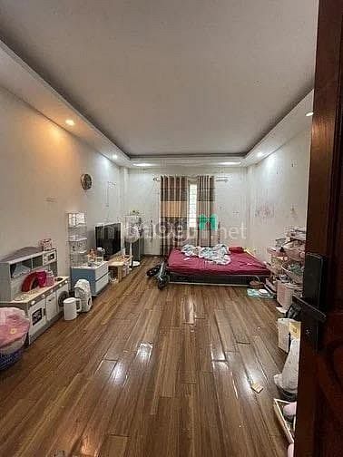 Hình ảnh Bán nhà đẹp ngõ Văn Hương giá chỉ 8.75 tỷ, 45m2x5T, ở luôn, ẢNH THẬT