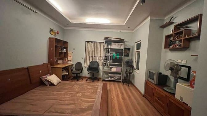 Hình ảnh 💥P.Lô Vỉa Hè Chính Trung - Trâu Quỳ 4 Tầng*100m Biệt Thự Vừa Ở+ KD