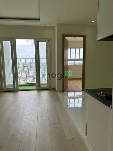 Hình ảnh C/c Phú Thạnh,Nguyễn Sơn, TP:110m2, 2p ngủ,2wc, 10tr/th.
