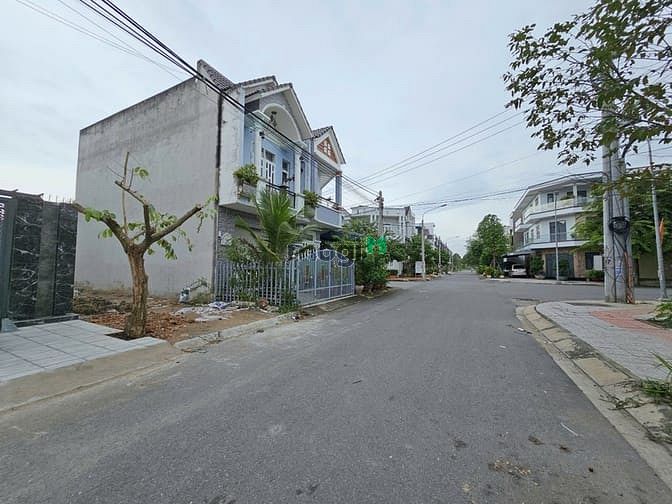Hình ảnh Nhà bán 1 trệt 1 lầu 3PN KDC Bửu Long 2 giá 4,3 tỷ đường thông bàn cờ