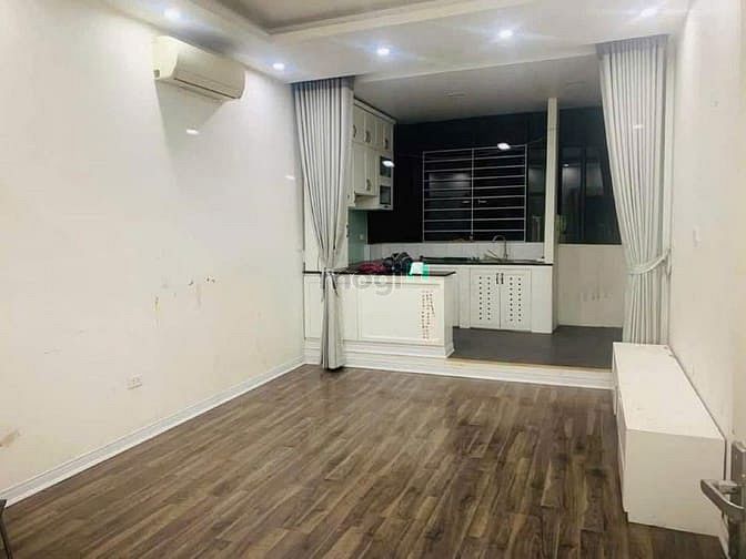 Hình ảnh 🌟Chỉ 4,4 tỷ tập thể mặt phố Nguyễn Khắc Nhu_Ba Đình_sổ to_ 60m2 2pn🌟