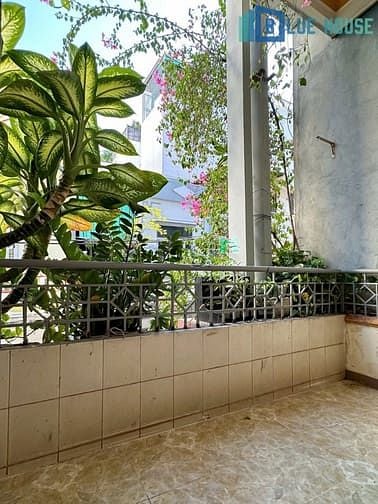 Hình ảnh Cho Thuê Căn Hộ 40m2 Có Ban Công Full Nội Thất Ngay Trang Chủ MB66.COM Chính Thức Bàu Cát