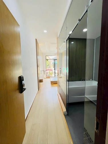 Hình ảnh [Quận 3] Bán Nhà 5 Tầng Thang Máy HXH CMT8  Ngay Chợ Hoà Hưng  8.99 Tỷ