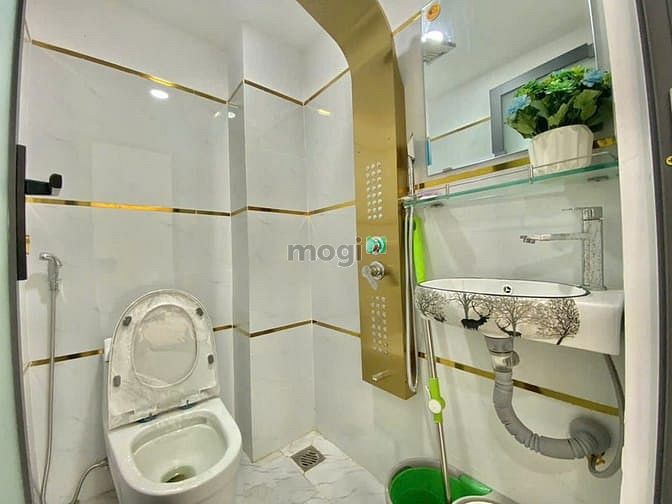 Hình ảnh Nhà bán chính chủ full thổ cư - 30m2 Kết cấu BTCT 2 pn 2wc đường 5m