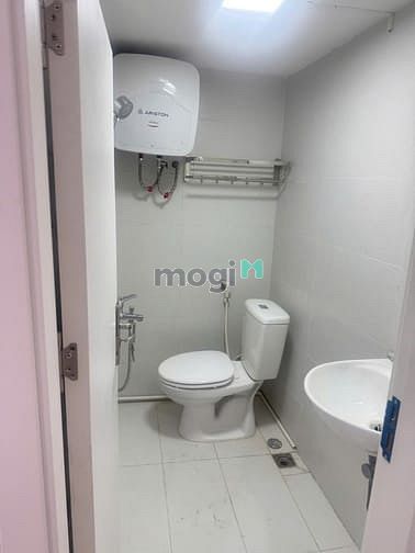 Hình ảnh 🌟Tập Thể Mặt Phố Hàng Đậu_Hoàn Kiếm_T2+3+4 80m2 2pn 2w chỉ 3,55 tỷ🌟