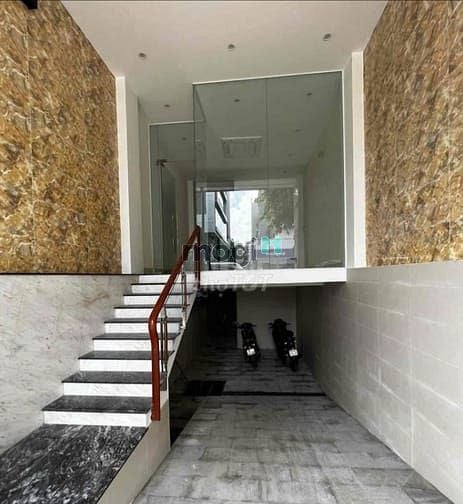 Hình ảnh 17 tỷ! Bán mặt tiền Bạch Đằng, P2, Tân Bình - 4x18.6m - Hầm 6 Tầng TM