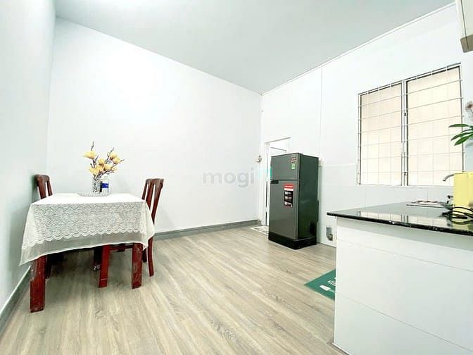 Hình ảnh Mb6623 nạp rút nhanh chóng  Bàu cát,Tân BÌnh: 2p ngủ, NTCB, ban công, 6,5tr