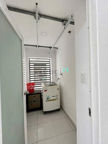 Hình ảnh 100m2, 13tr/th, 3PN, 2WC, Nội thất, 10A Trần Nhật Duật, Tân Định, Q1.