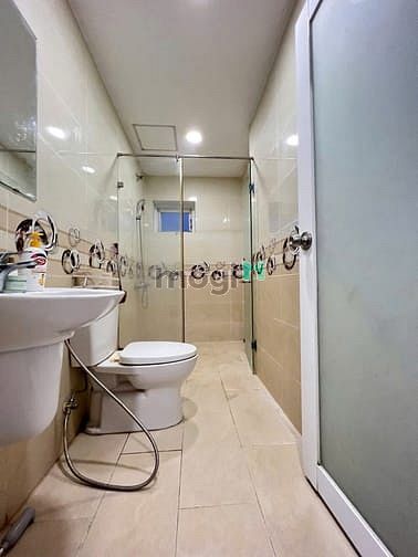 Hình ảnh 100m2, 13tr/th, 3PN, 2WC, Nội thất, 10A Trần Nhật Duật, Tân Định, Q1.