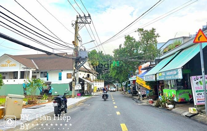 Hình ảnh Bán đất Mặt tiền đường 182 Lã Xuân Oai, TNP A, Q9  - DT:88m2